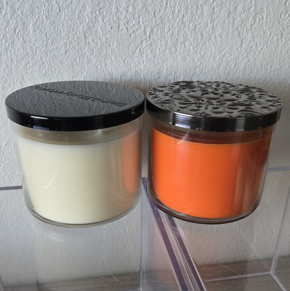 Pumpkin Donut 🍩 shop + Pumpkin 🎃 Carving Bath and Body Works ~ 2 Candles - Picture 10 of 11